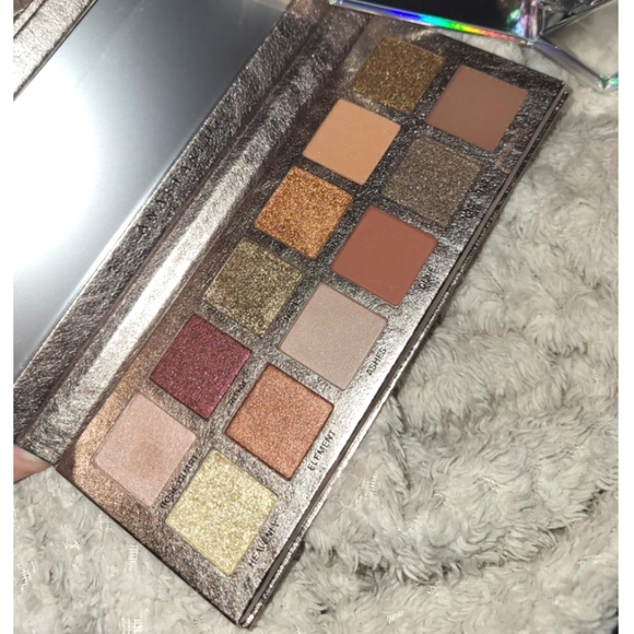 Anastasia Beverly Hills Rose Metals Eyeshadow Palette - Picture 2 of 6